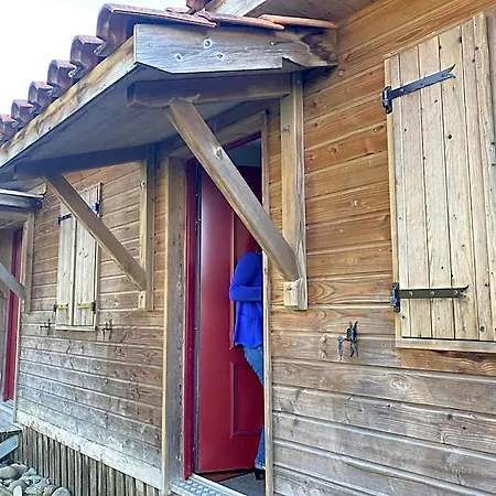 Maisonnette Dans Village Canape Convertible , 1 Lit Et Mezzanine ,draps En Otel Mugron
